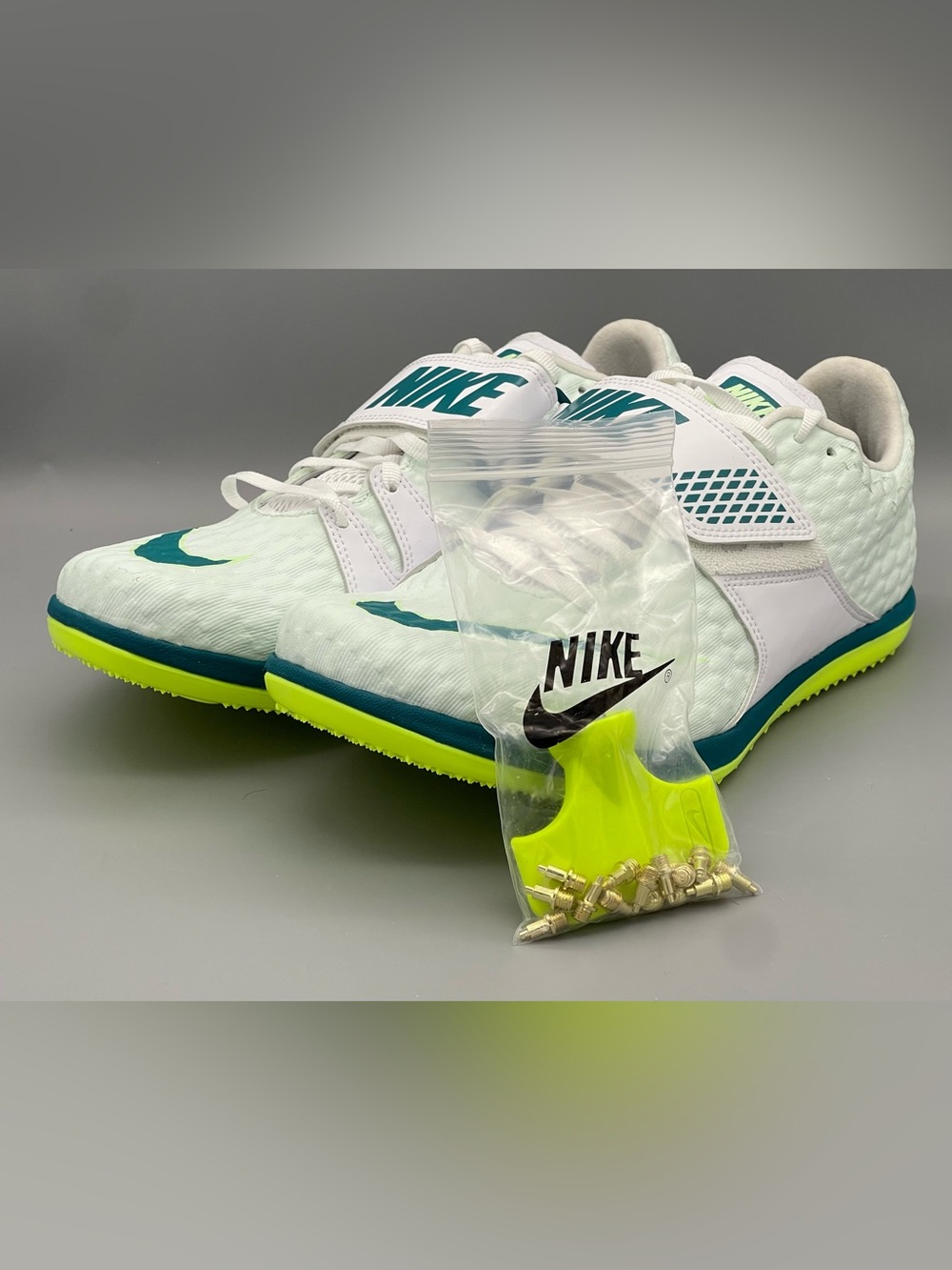 Nike Zoom High Jump HJ Elite White Green Track Shoes FZ9636-100 Men Size 9 NEW